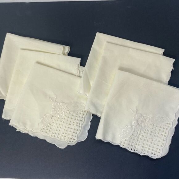 Six Vintage Hand Embroidered Ivory Linen Napkins Bourdon Point Madeira Design - Picture 2 of 4